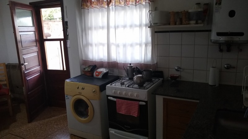 CASA EN BARRIO LAS CARRETAS 