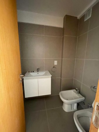 Departamento en alquiler – Combate de los Pozos 1137, CABA