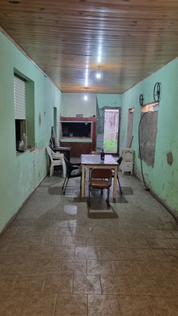 Casa en venta – Soler 86, Carlos Casares