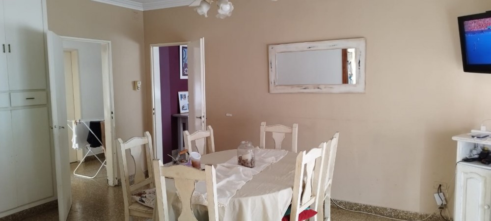 Casa en venta – Rodríguez Peña y Maya, Carlos Casares