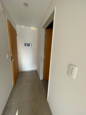 Departamento en alquiler – Combate de los Pozos 1137, CABA