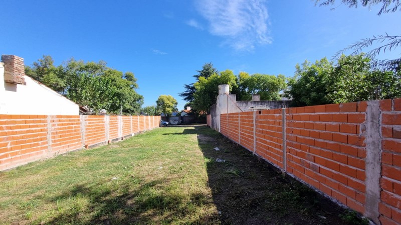 Lote en venta en Carlos Casares – Barrio Las Nazarenas