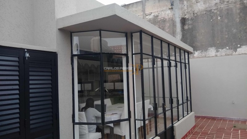 CASA EN VENTA EN CALLE AV. ALTE BROWN 83