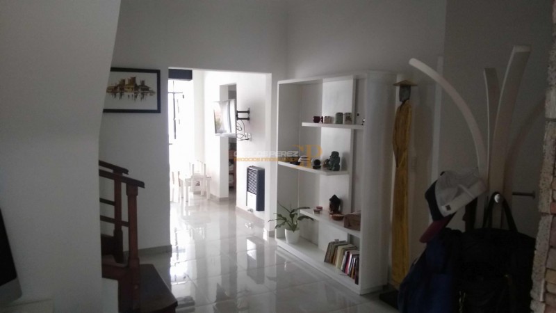 CASA EN VENTA EN CALLE AV. ALTE BROWN 83