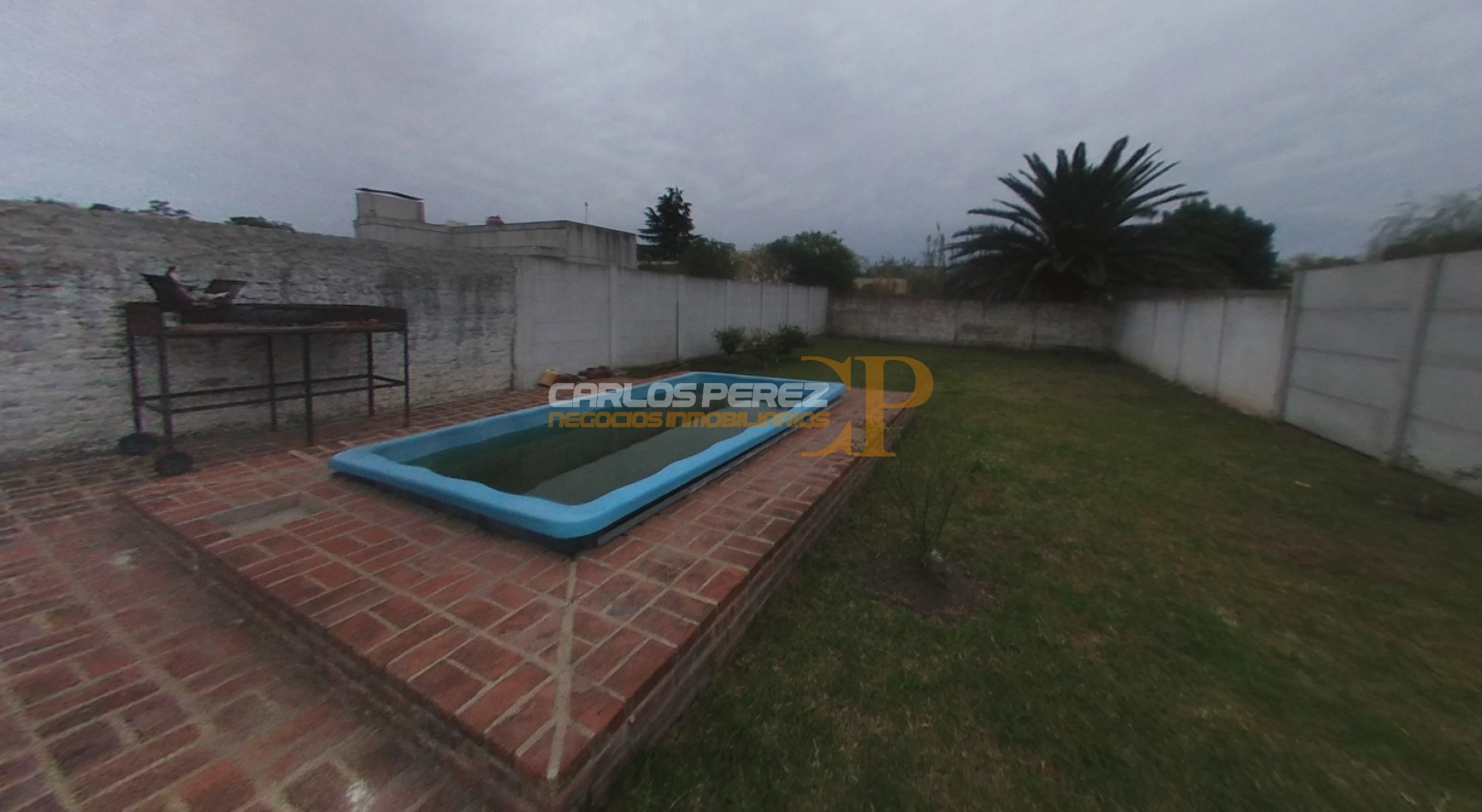 CASA EN VENTA EN CALLE MONSEÑOR DE ANDREA 324