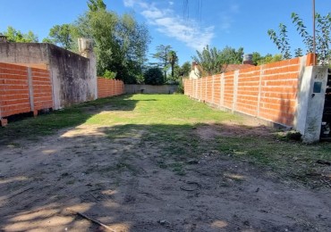Lote en venta en Carlos Casares – Barrio Las Nazarenas