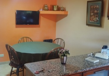 Chalet + Lote libre en venta – Carlos Casares